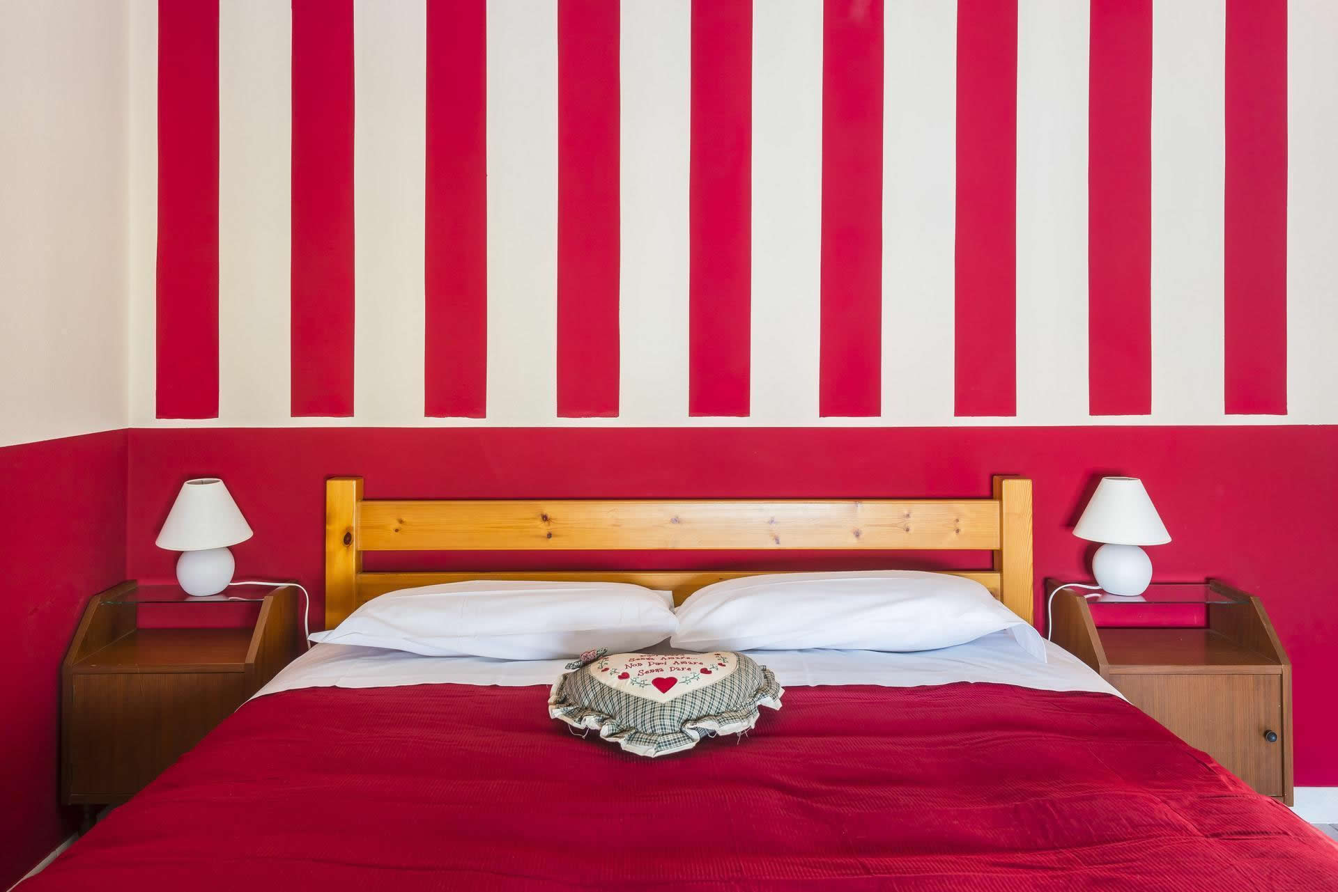 Lazy Owl Image
