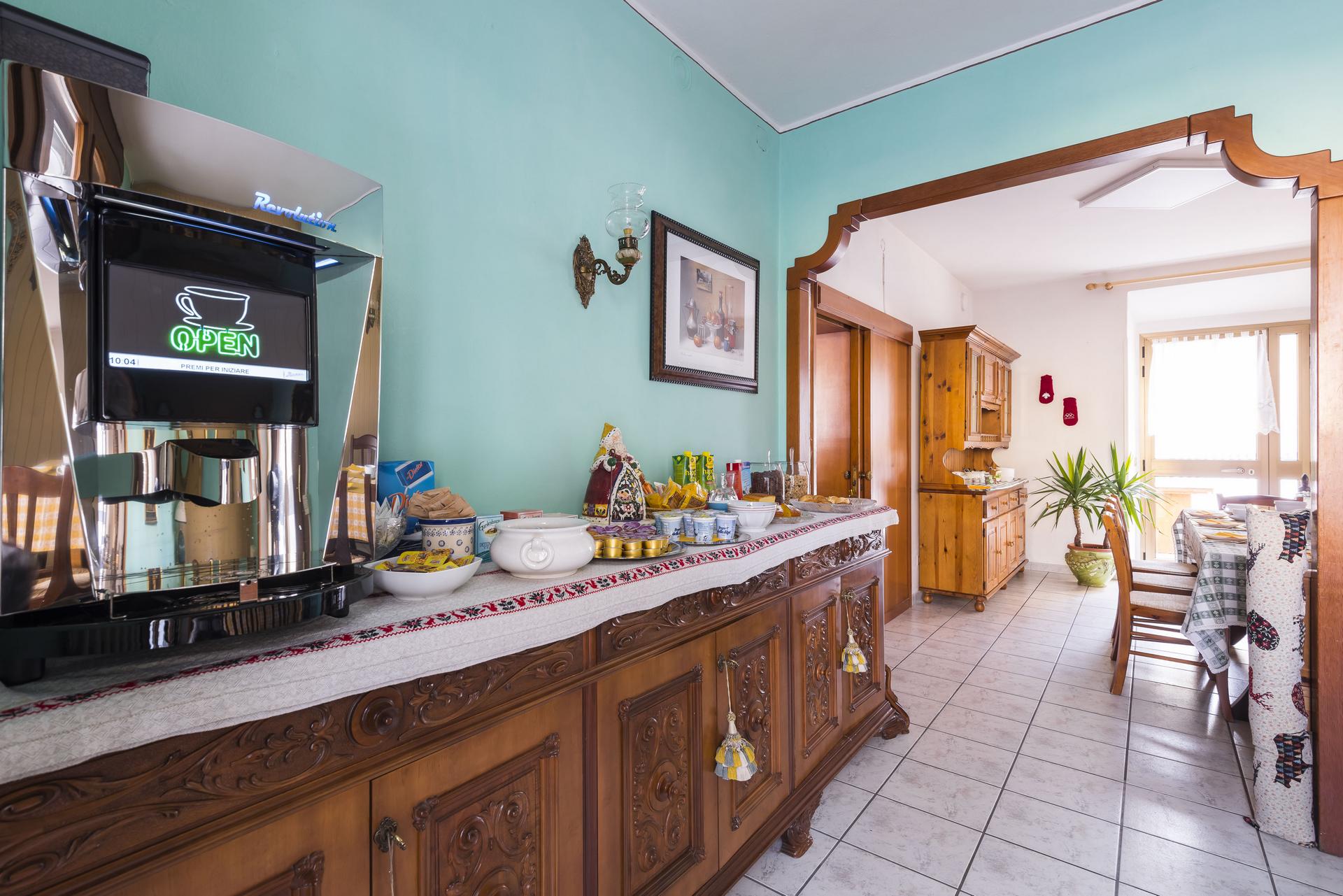 Lazy Owl Image